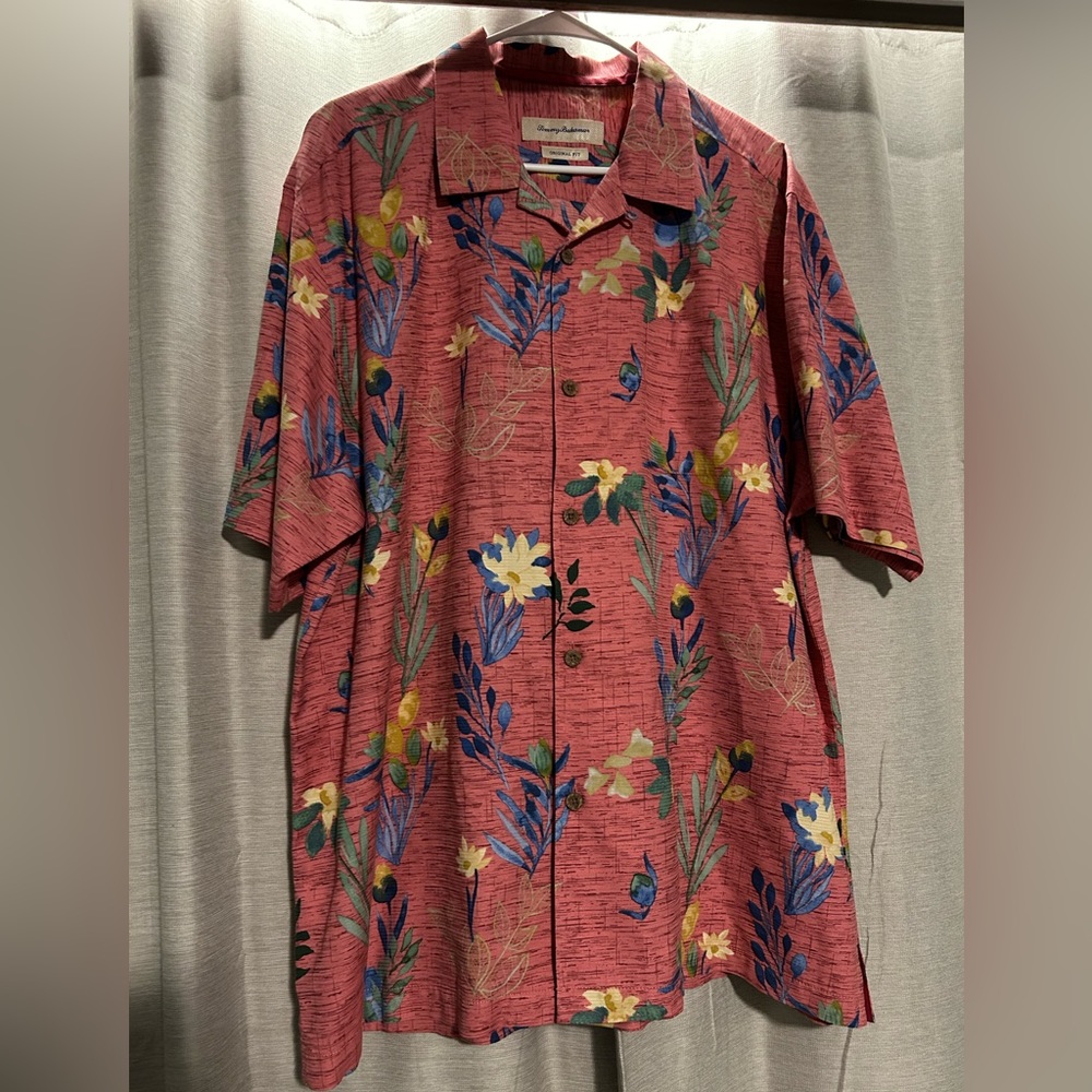 Tommy Bahama Silk Shirt - Size XL